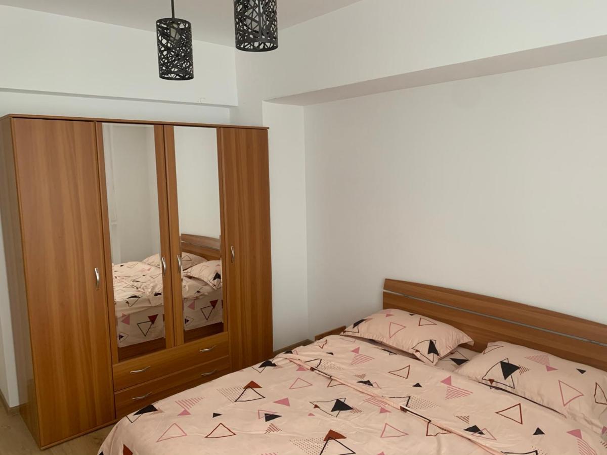 Ioana Home Ploieşti Extérieur photo